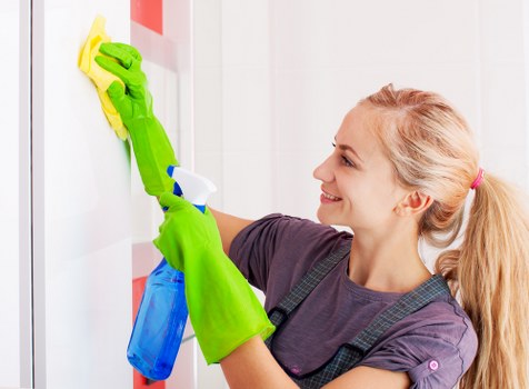 Local sofa cleaning service for homes and flats in W1W