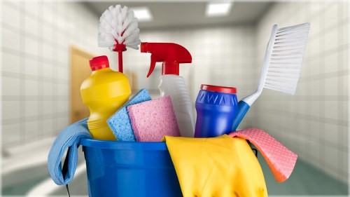 Deep cleaning services for a W1W apartment kitchen and living area