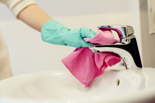 End of tenancy cleaning in a W1W apartment kitchen